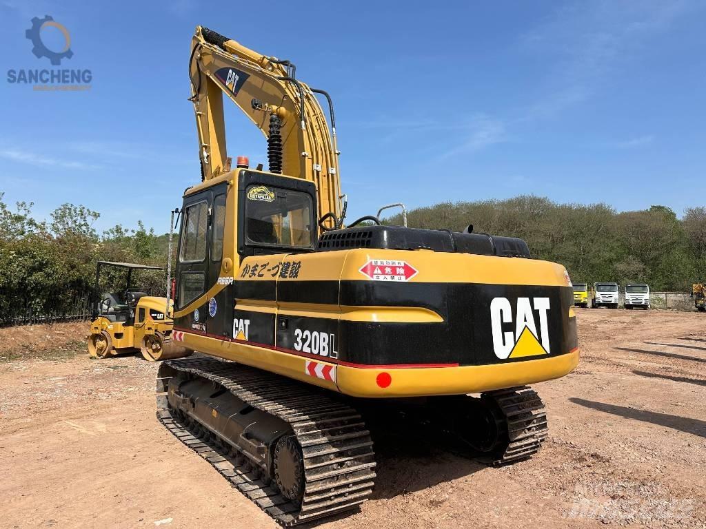 CAT 320 B L Rupsgraafmachines