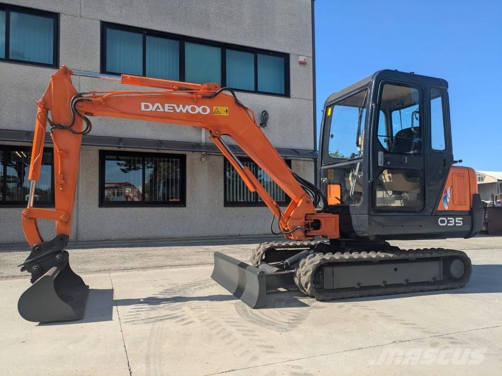 Daewoo Solar 035 Minigraafmachines < 7t