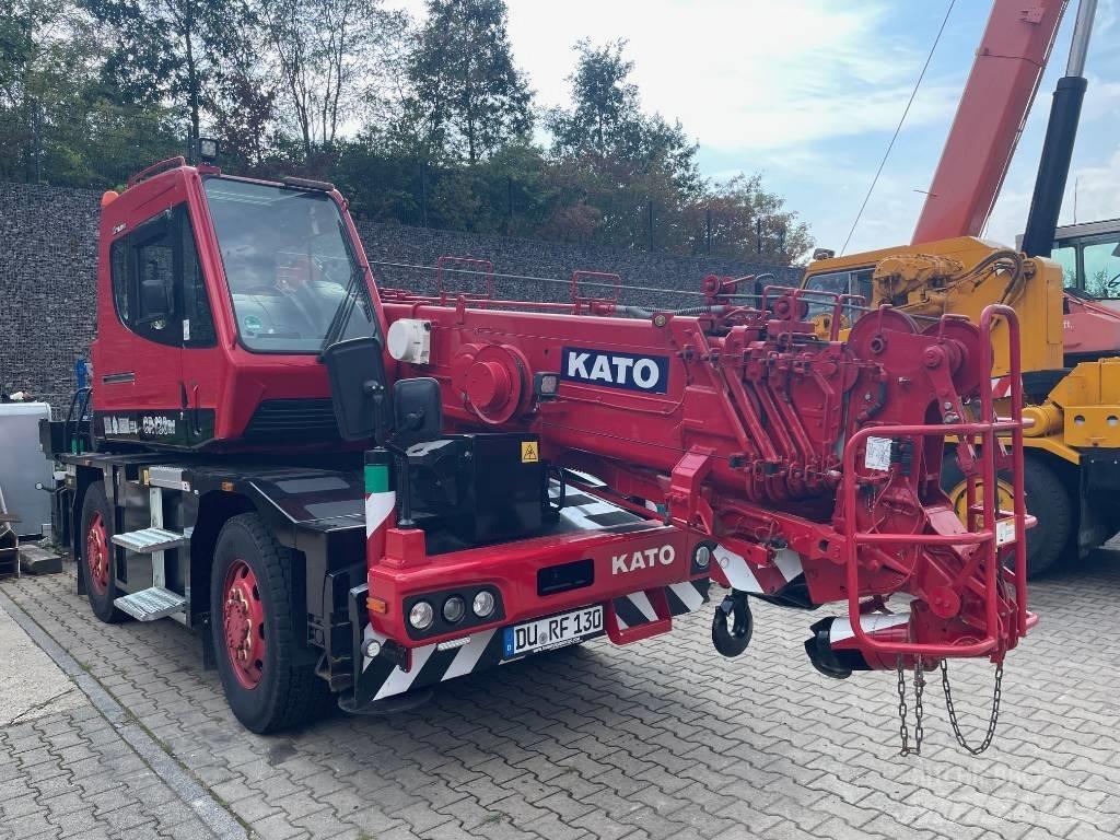 Kato CR-130Rf Kranen voor alle terreinen