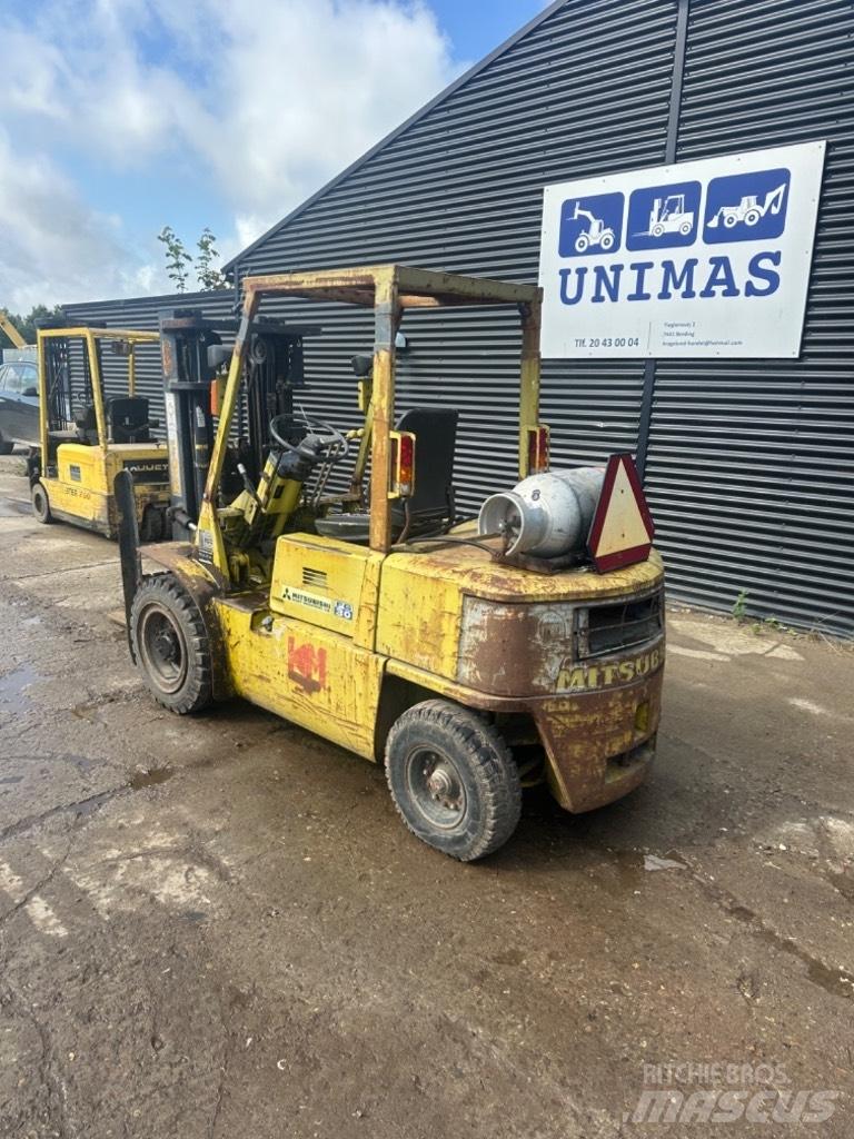 Mitsubishi FG 30 LPG heftrucks