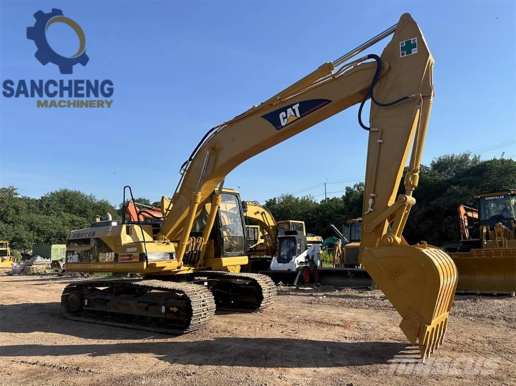 CAT 320 B L Rupsgraafmachines