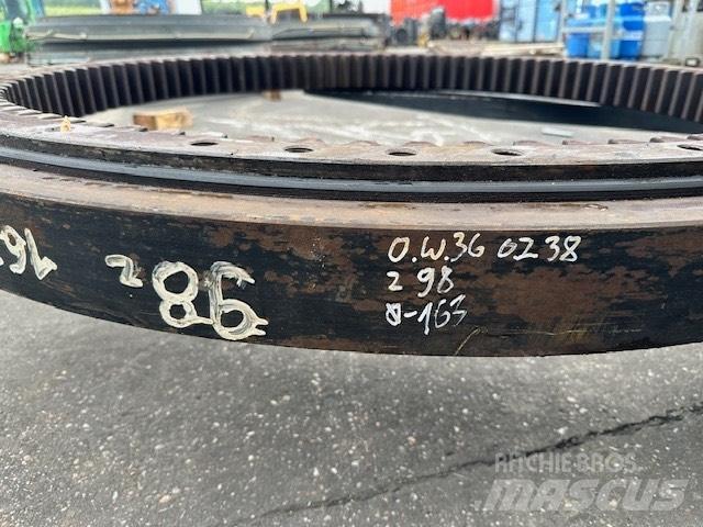 O&K RH 16 Transmissie