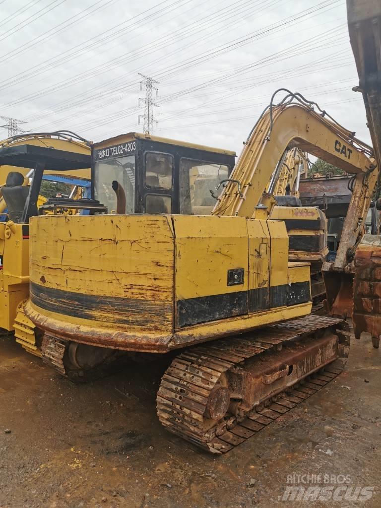 CAT E70B Rupsgraafmachines