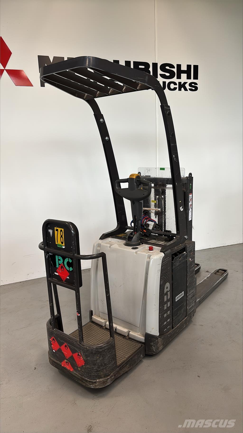 Atlet PDP200 Platform truck