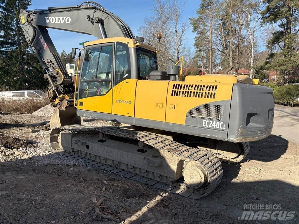 Volvo EC240CL Rupsgraafmachines