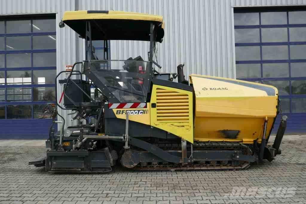 Bomag BF 300 C Kleine asfalteermachines