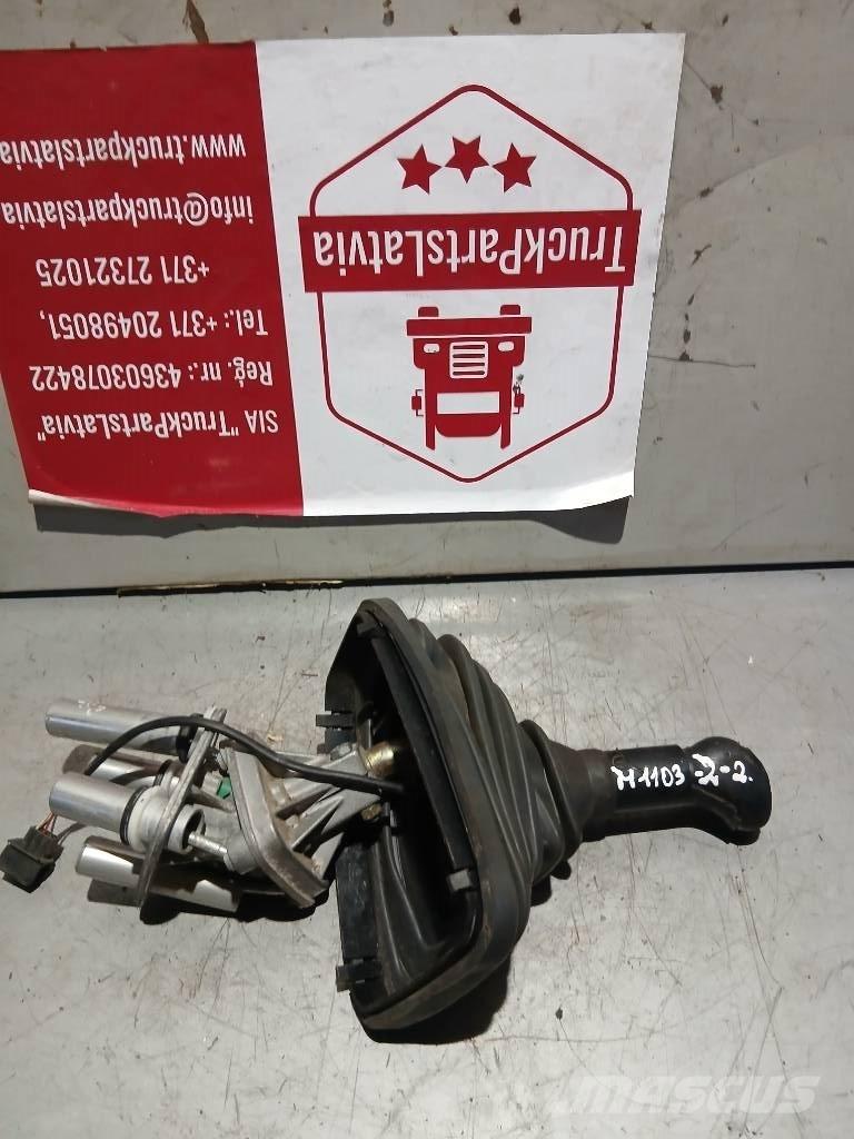 MAN TGA     81326056111 Cabine en interieur