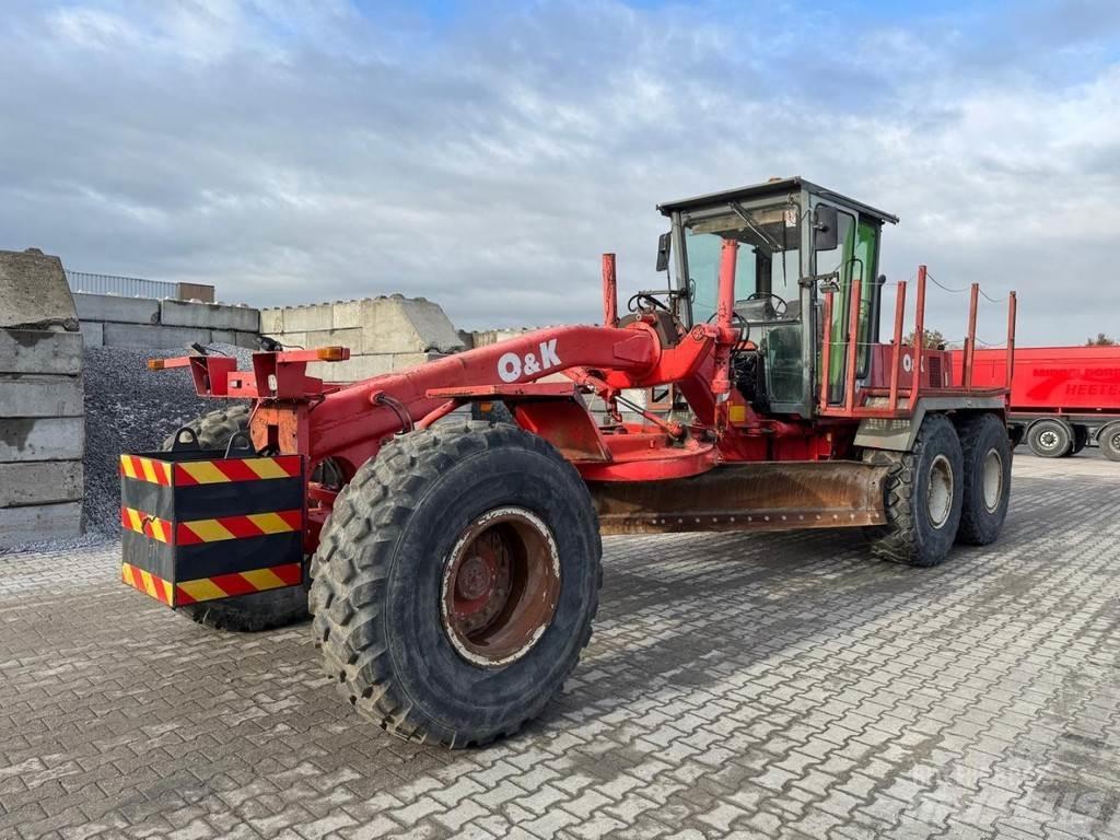 O&K F206 Graders