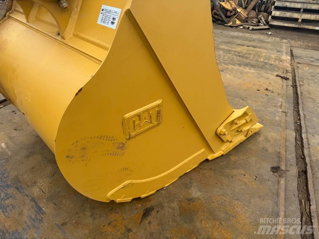 CAT 320 bucket OM Bakken