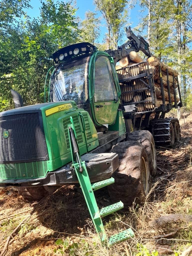 John Deere 1510 E Uitrijwagens
