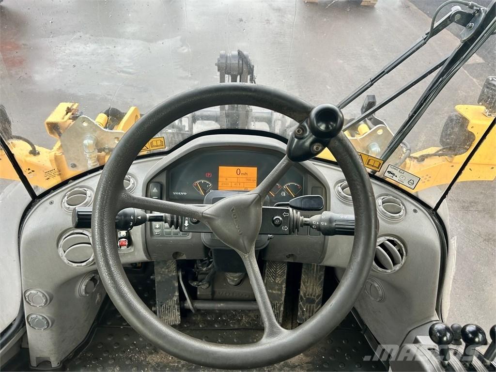 Volvo L60G LONGBOOM Wielladers