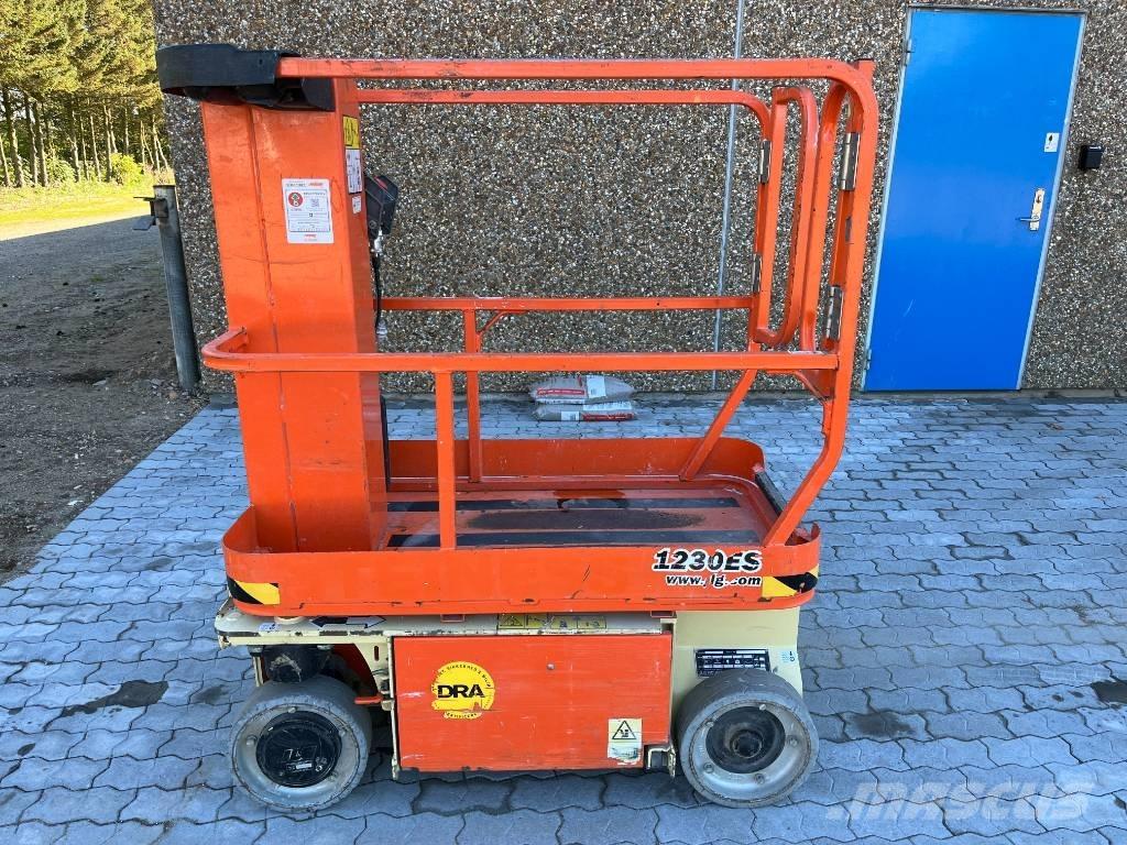 JLG 1230 ES Personenliften en invalideliften
