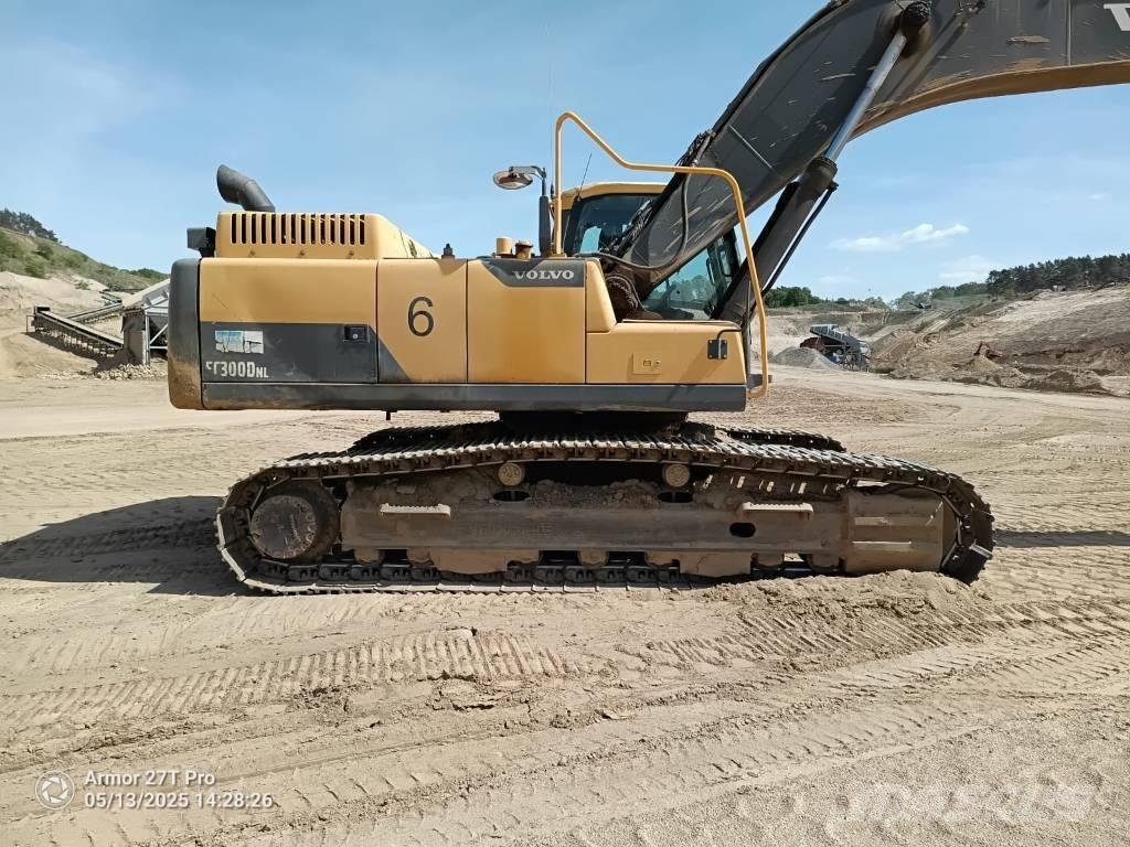 Volvo EC 300 D N L Rupsgraafmachines