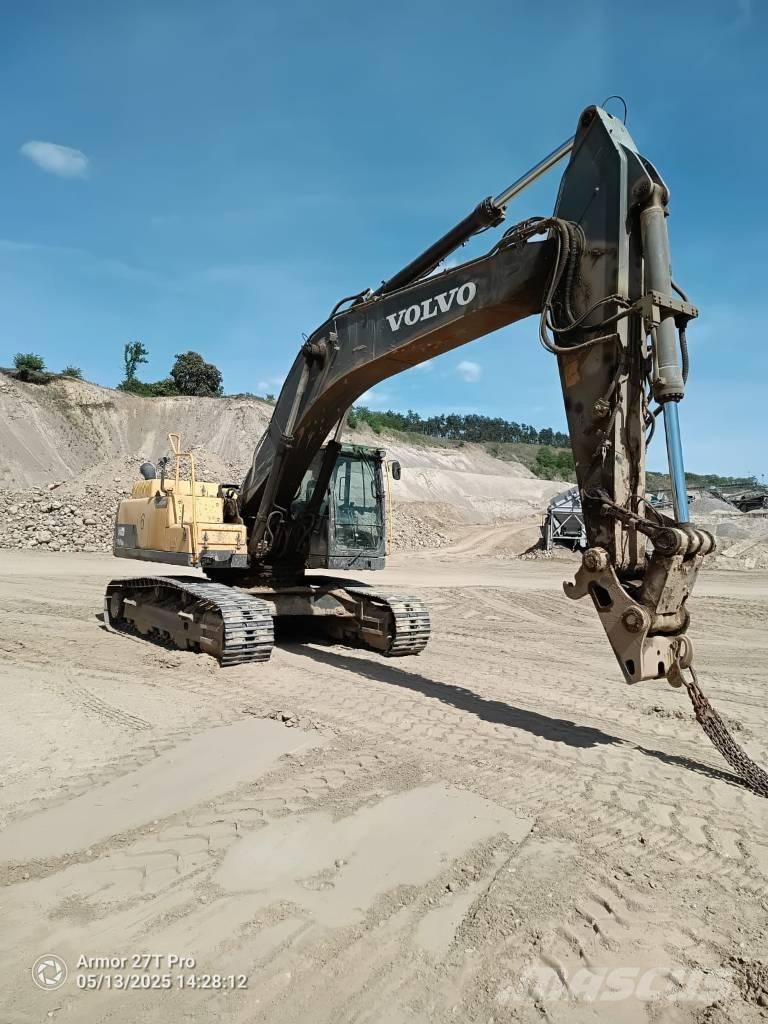 Volvo EC 300 D N L Rupsgraafmachines