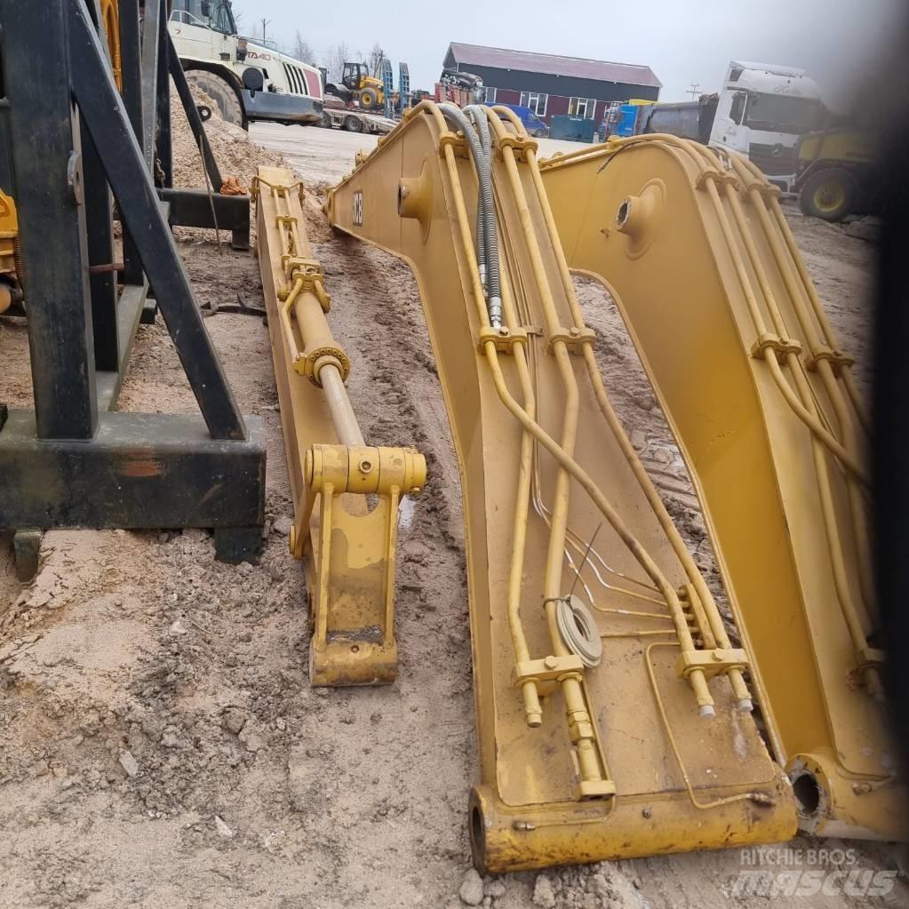  BRAND NEW BOOMS Rupsgraafmachines