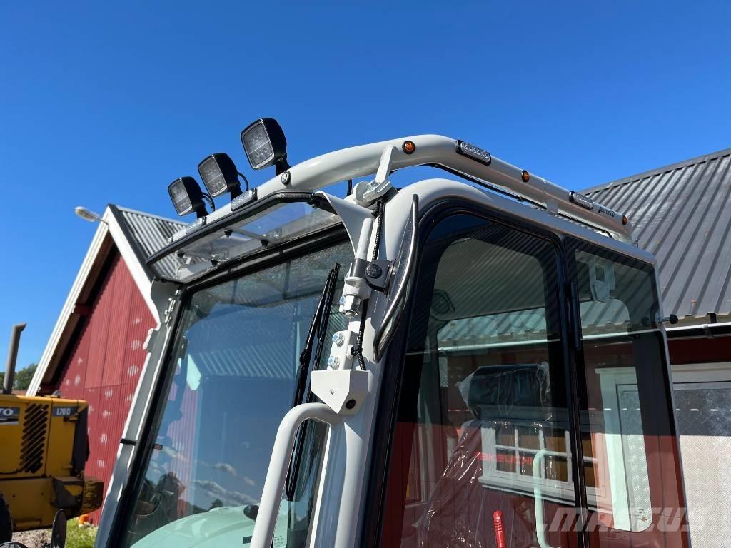 Takeuchi TB 370 Midigraafmachines 7t - 12t