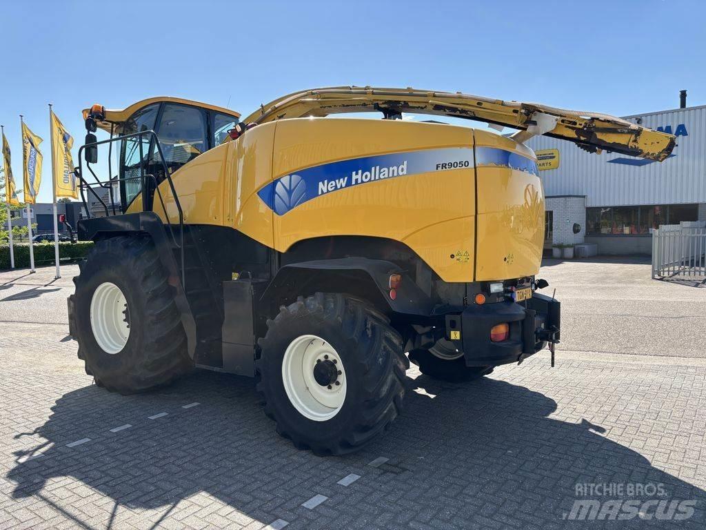 New Holland FR9050 Zelfrijdende veldhakselaars