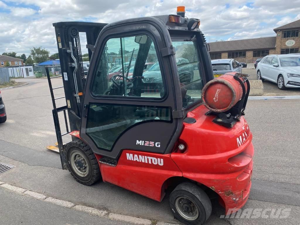 Manitou MI 25 G LPG heftrucks