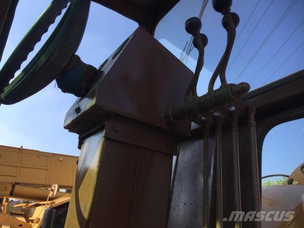 CAT 140 H Graders