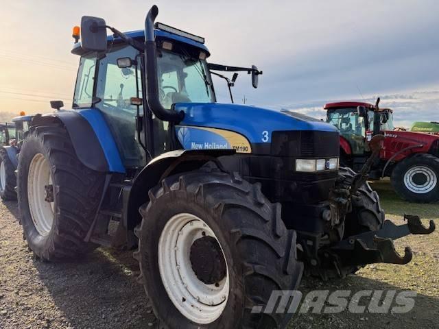 New Holland TM 190 Tractoren