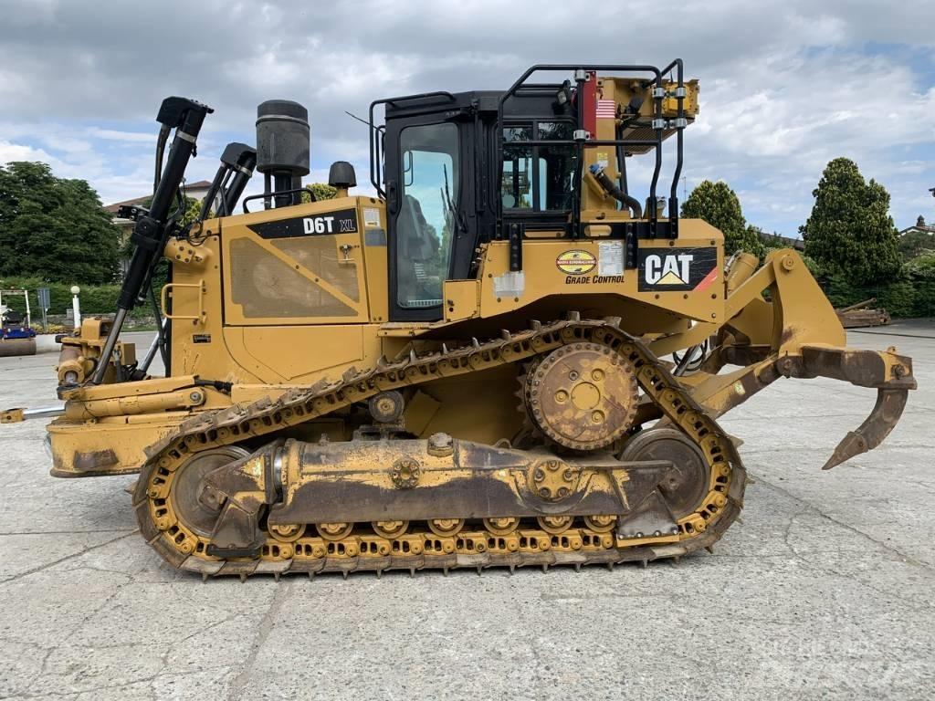 CAT D 6 T XLVP Rupsdozers