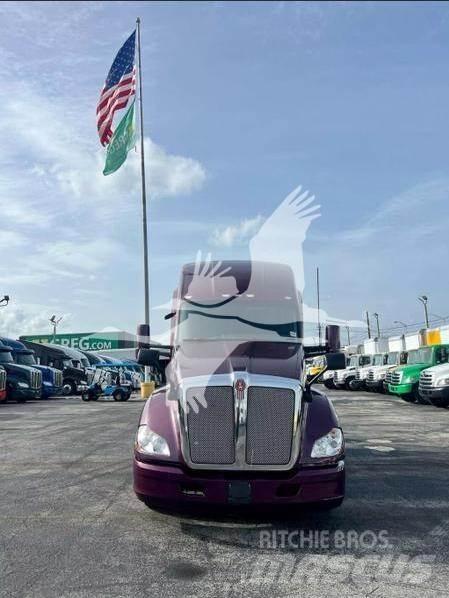 Kenworth T680 Trekkers