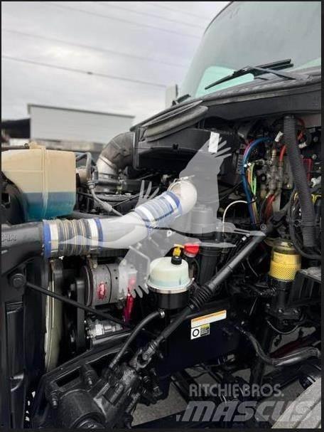 Peterbilt 579 Trekkers