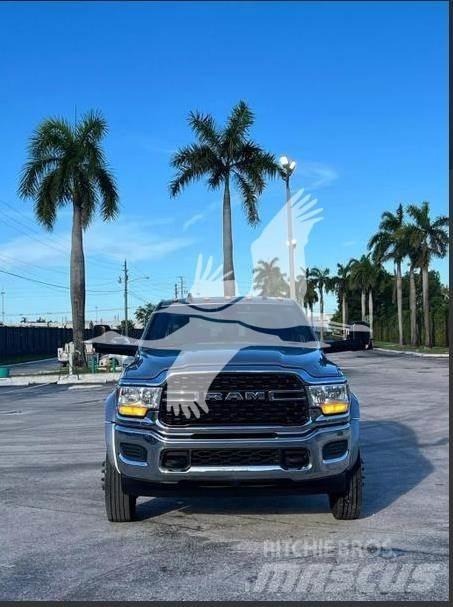 RAM 5500 SLT Chassis met cabine