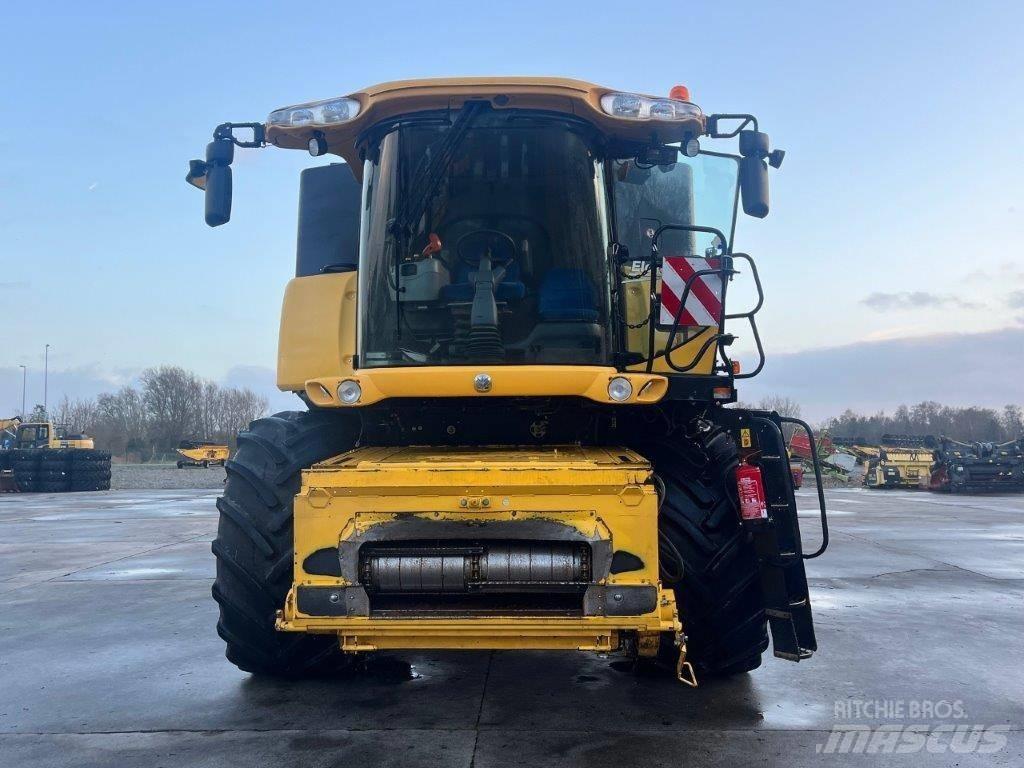 New Holland CR 9080 Maaidorsmachines
