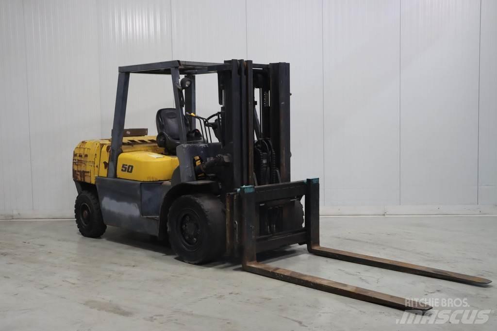 TCM FD50T2 Diesel heftrucks