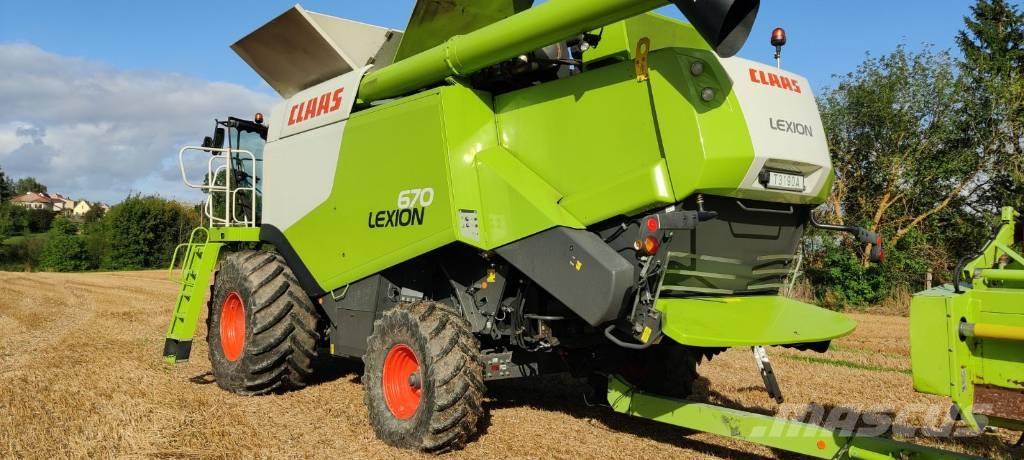 CLAAS Lexion 670 Maaidorsmachines