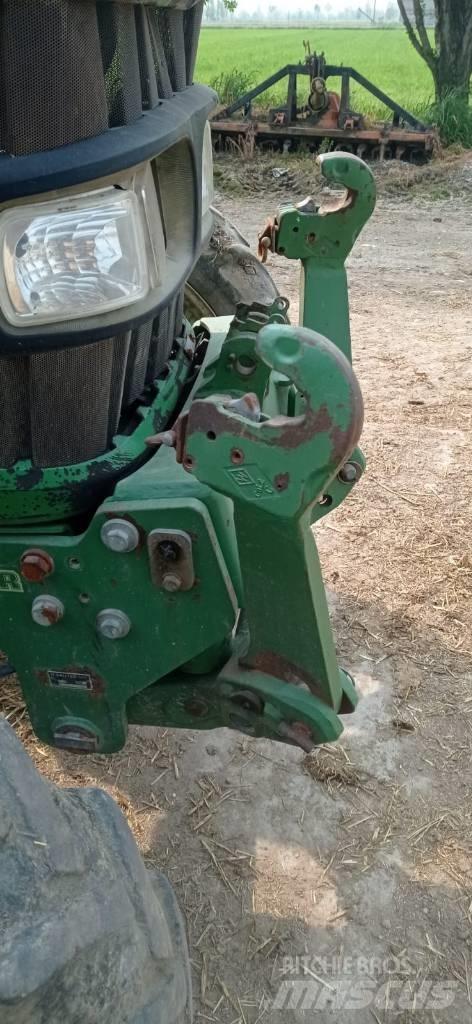 John Deere 5820 Tractoren