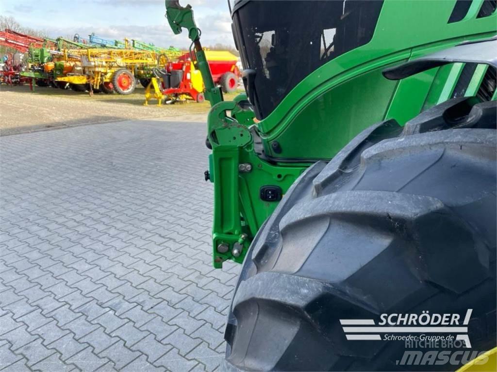 John Deere 6175 R Tractoren