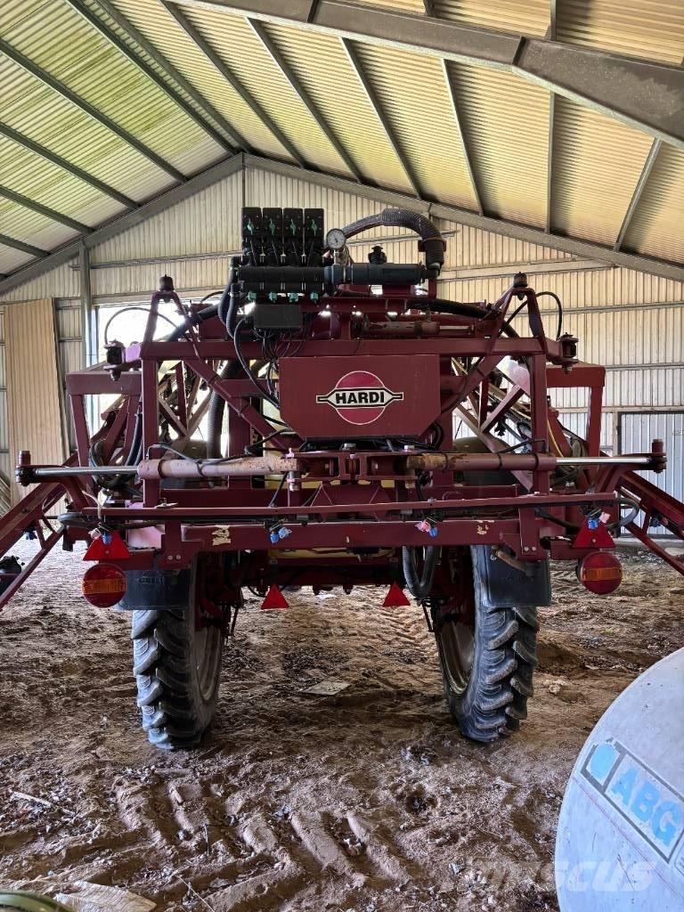 Hardi 2800 Getrokken spuitmachines