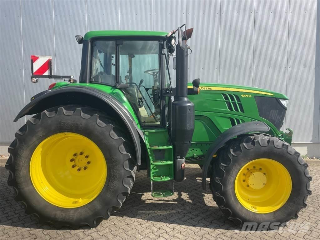 John Deere 6195M Tractoren