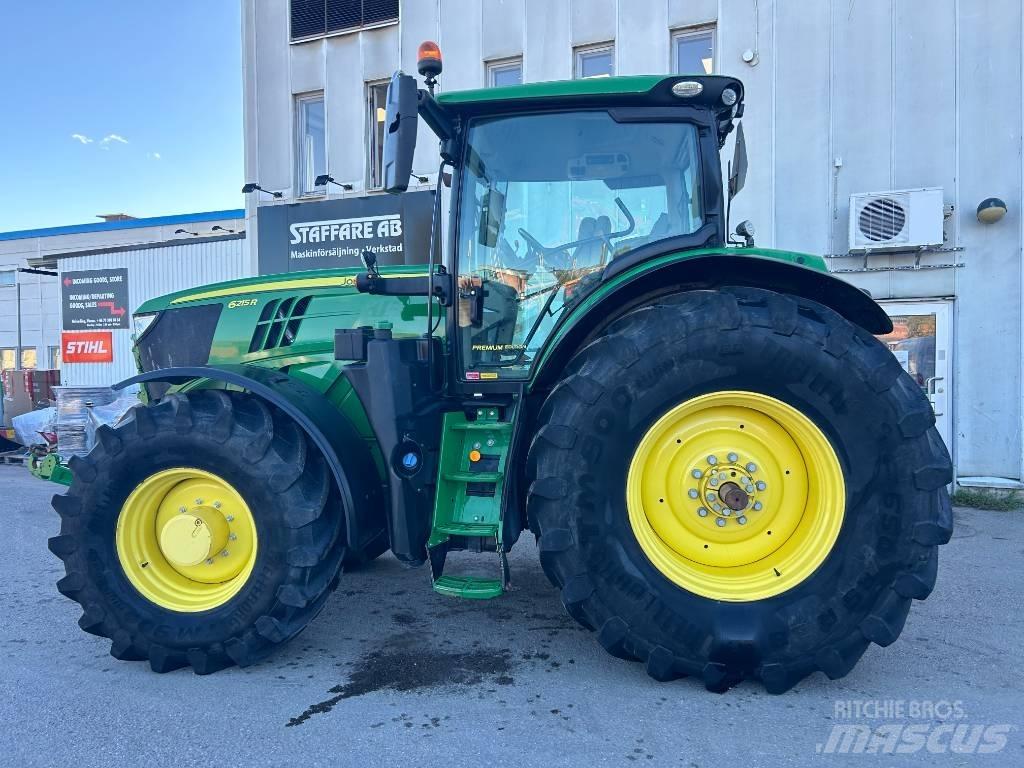 John Deere 6215 R Tractoren