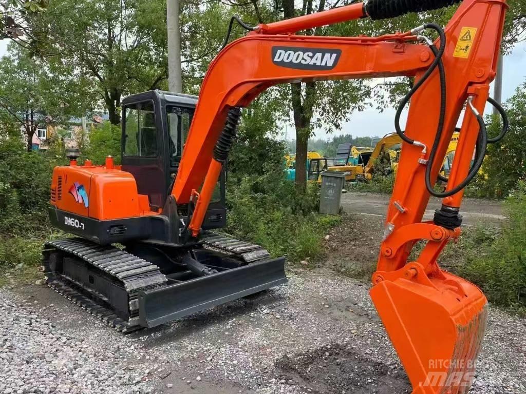 Doosan DH 60-7 Minigraafmachines < 7t