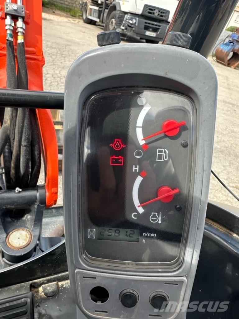 Kubota U 27-4 Minigraafmachines < 7t