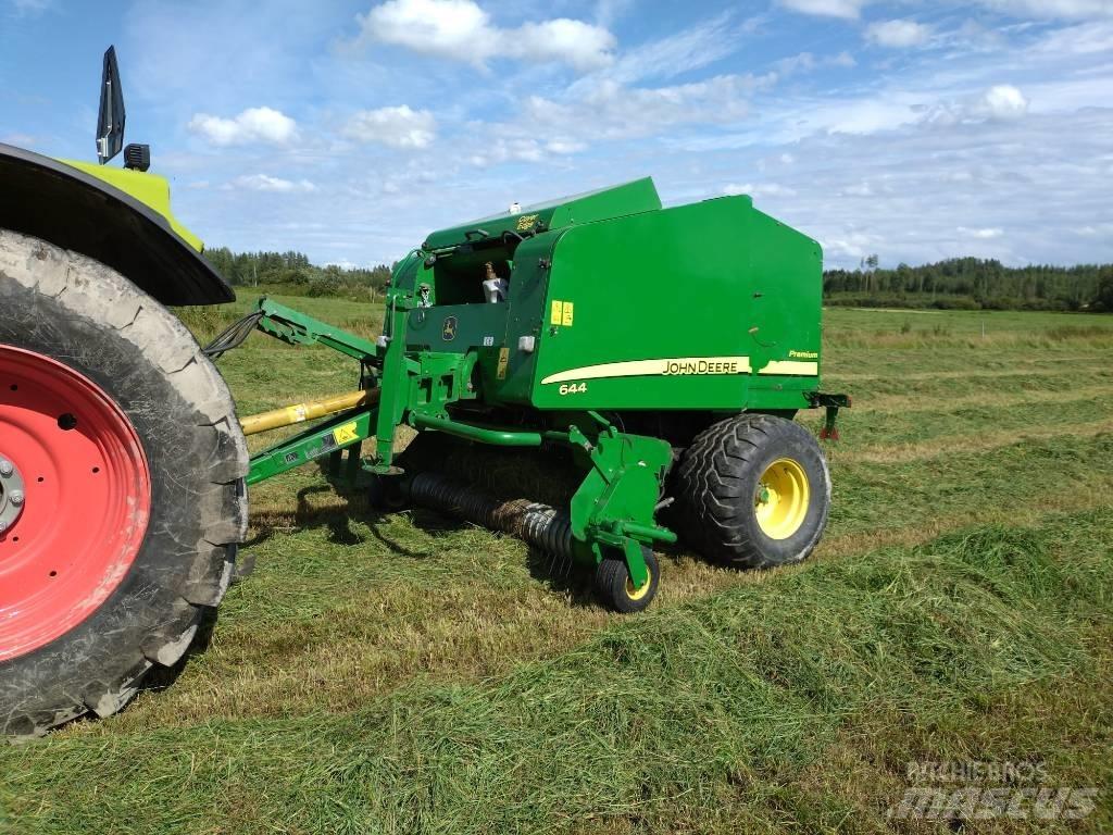 John Deere 644 Ronde-balenpersen