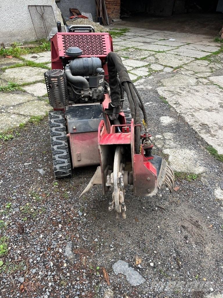 Toro STX26 Boomstronkfrees