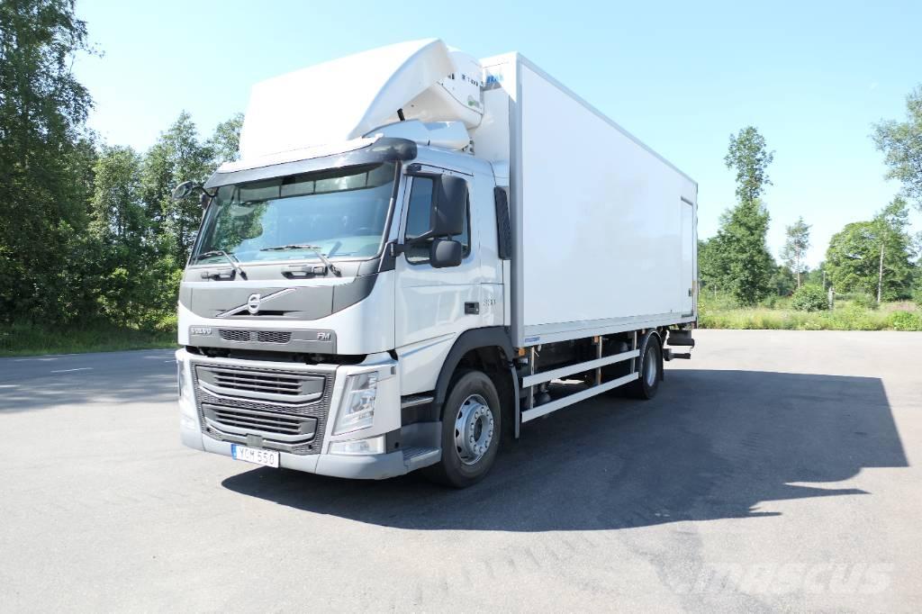 Volvo FM 330 4x2 Koelwagens