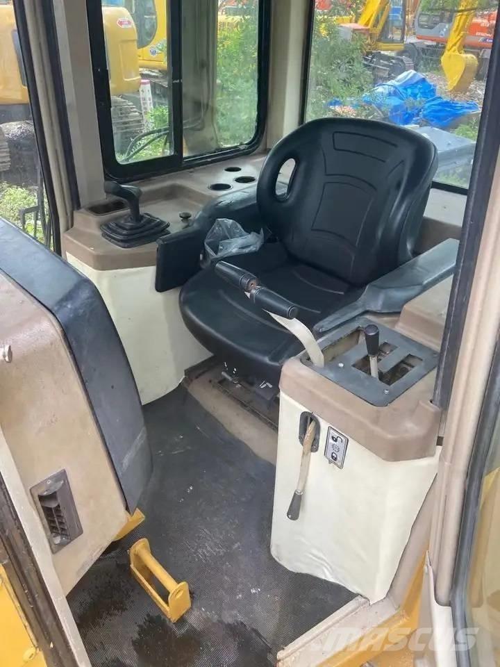 CAT D 5 M XL Rupsdozers