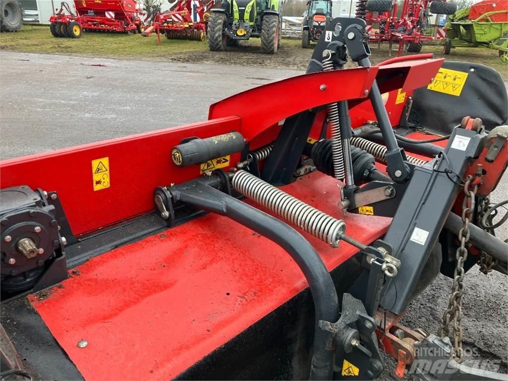 Vicon 332 F Extra Maaikneuzers