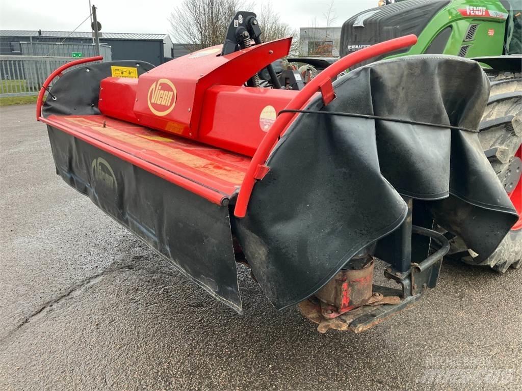 Vicon 332 F Extra Maaikneuzers