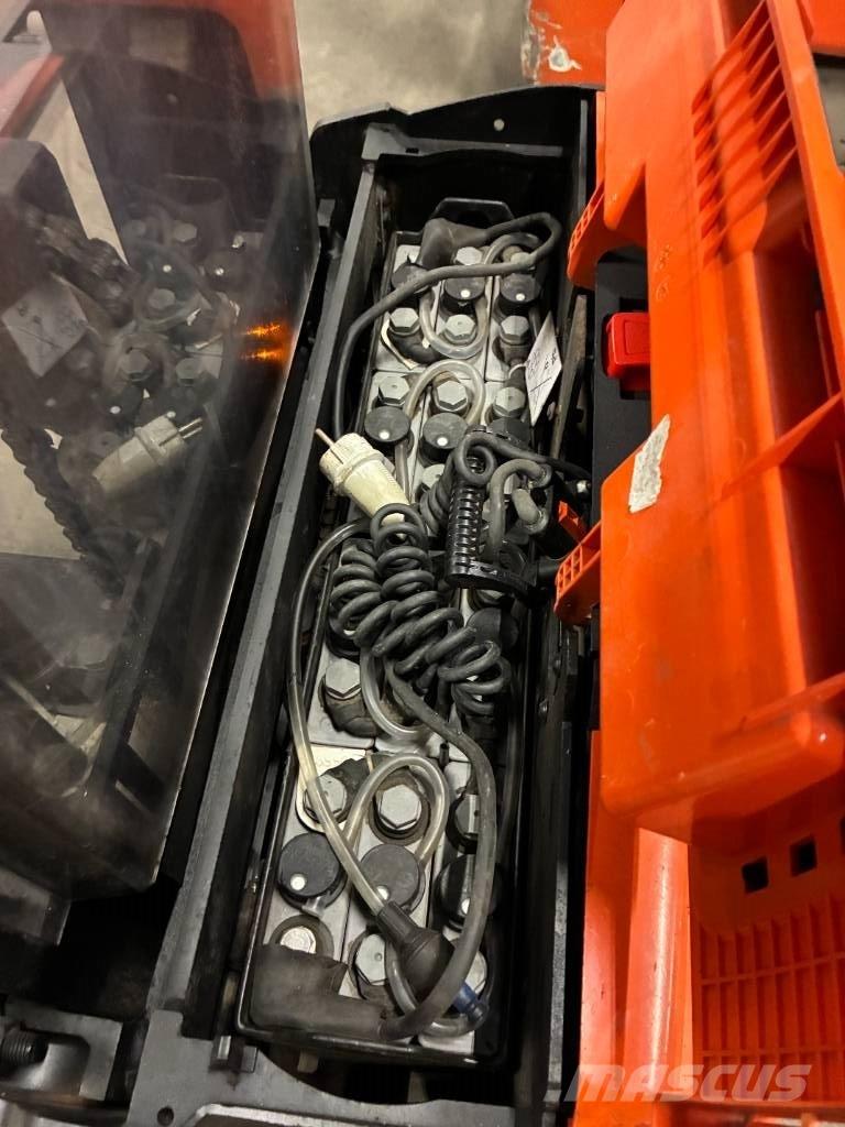 Toyota SWE120L Meeloop stapelaar
