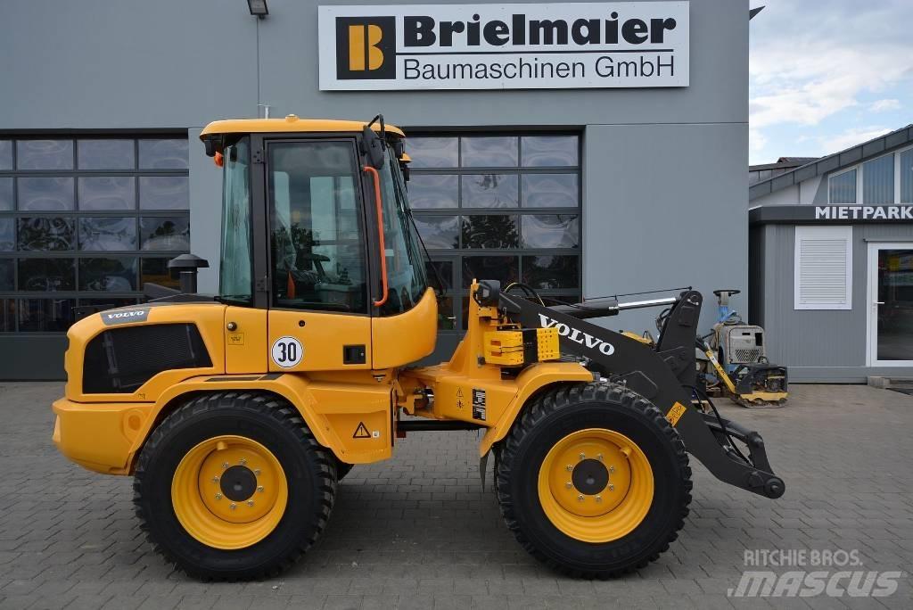 Volvo L 35 HS Wielladers