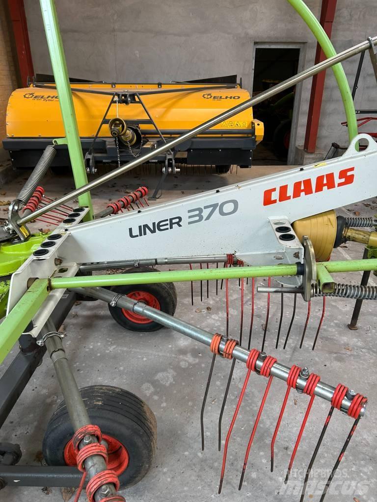 CLAAS Liner 370 Schudders
