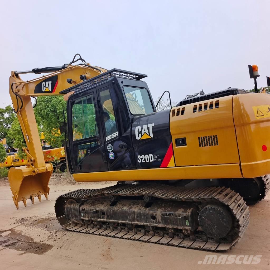 CAT 320 D 2 L Rupsgraafmachines