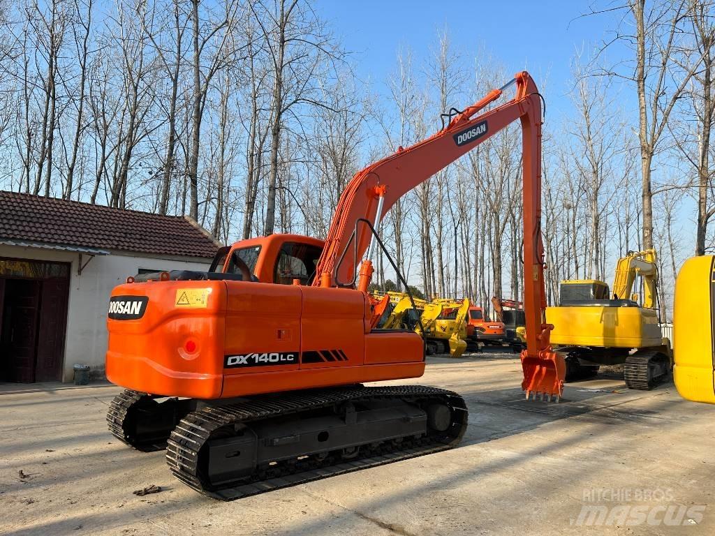 Doosan DX140 Minigraafmachines < 7t