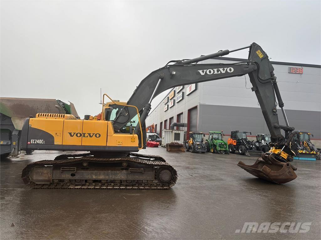 Volvo EC240 CL Rupsgraafmachines